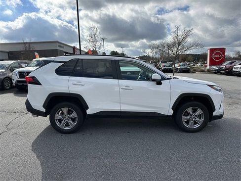 Used 2024 Toyota RAV4 XLE image 9