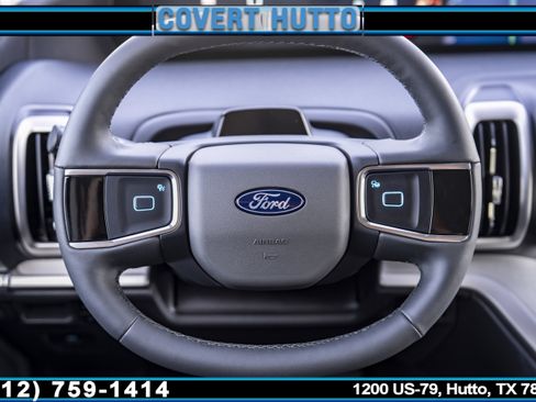 New 2025 Ford Expedition Active image 26