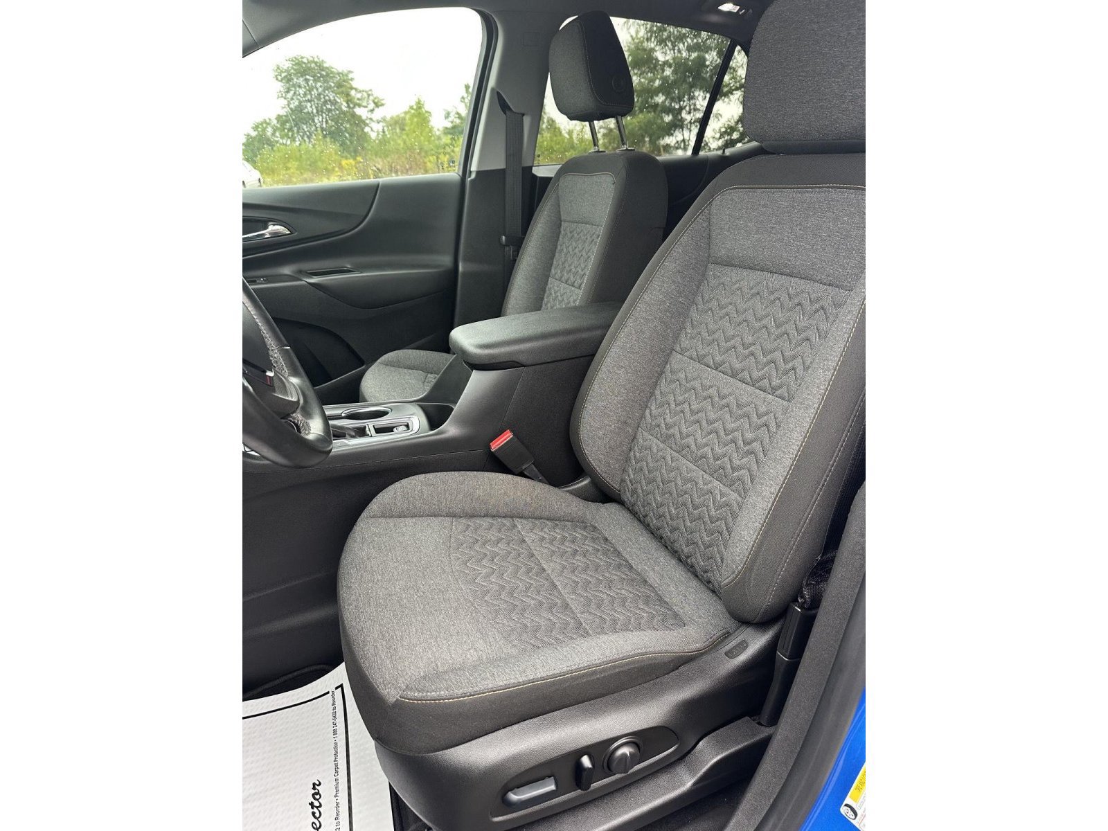 Certified 2024 Chevrolet Equinox LT AWD/4WD image 40