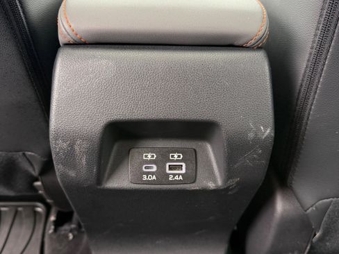 Certified 2025 Subaru Crosstrek 2.5i Limited w/ Crosstrek Mirror Package image 17
