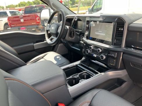 New 2025 Ford F250 Lariat w/ Lariat Ultimate Package image 14