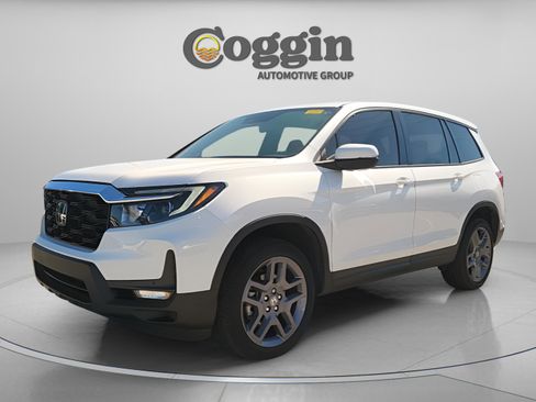 Used 2023 Honda Passport EX-L image 2