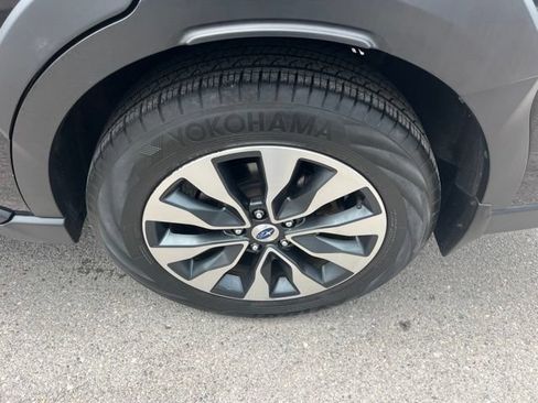 Used 2023 Subaru Outback Touring XT AWD/4WD image 18