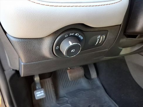 Used 2021 Dodge Durango R/T w/ Tow 'N Go Package image 27