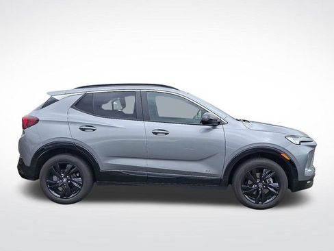 Used 2025 Buick Encore GX Sport Touring w/ Comfort Package AWD/4WD image 7