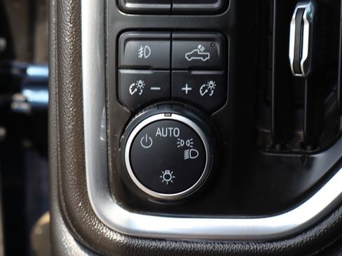 Used 2019 Chevrolet Silverado 1500 LT Trail Boss image 22