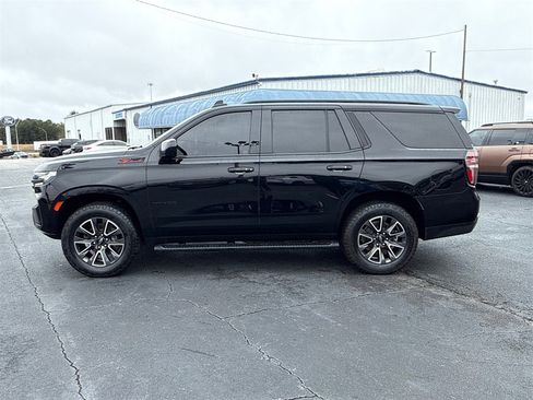 Used 2021 Chevrolet Tahoe Z71 w/ Rear Media and Nav Package image 6