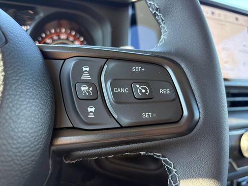 New 2026 Jeep Wrangler Unlimited Sport AWD/4WD image 19