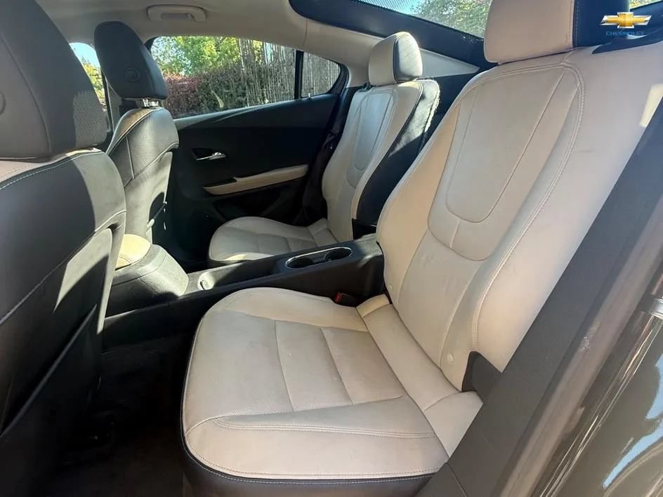 Used 2012 Chevrolet Volt Premium w/ Premium Trim Package FWD image 18