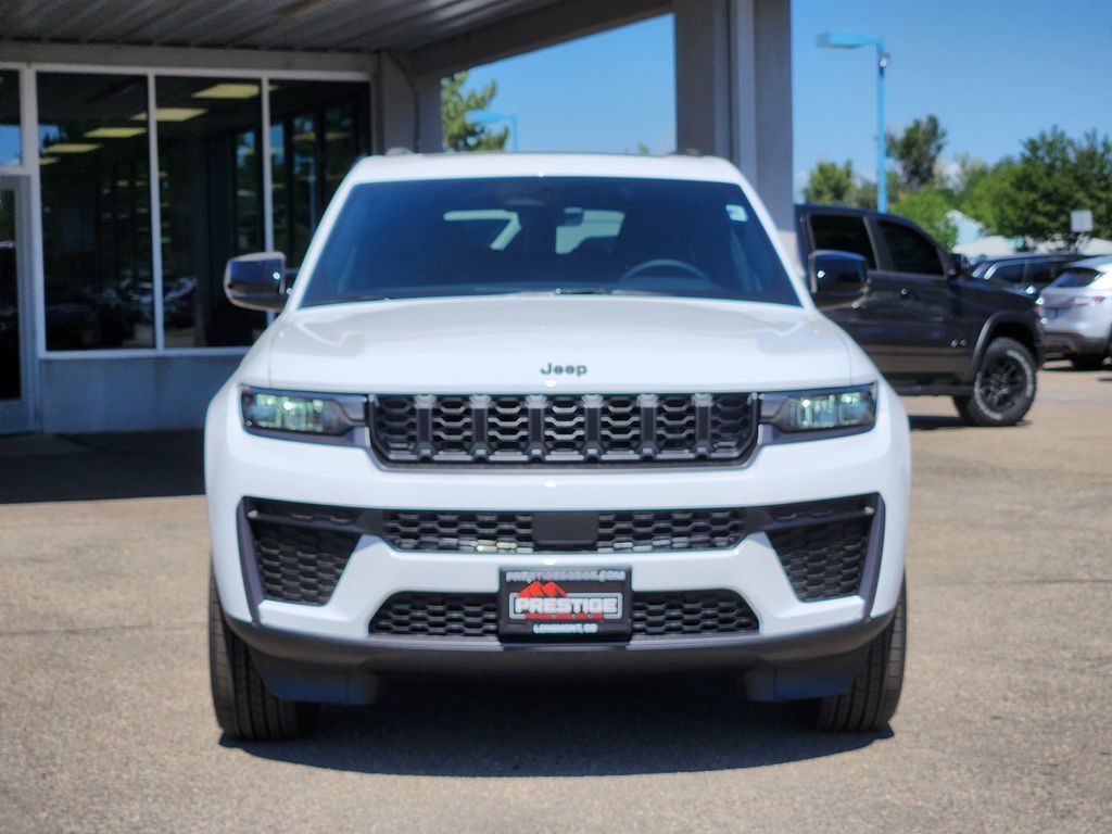 New 2026 Jeep Grand Cherokee L 4WD image 5