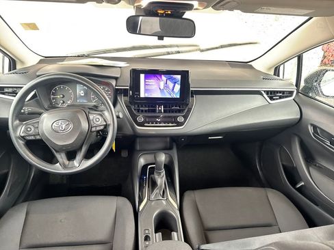 Used 2024 Toyota Corolla LE image 11