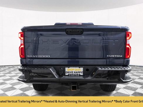 Used 2020 Chevrolet Silverado 2500 Custom w/ Custom Value Package AWD/4WD image 19