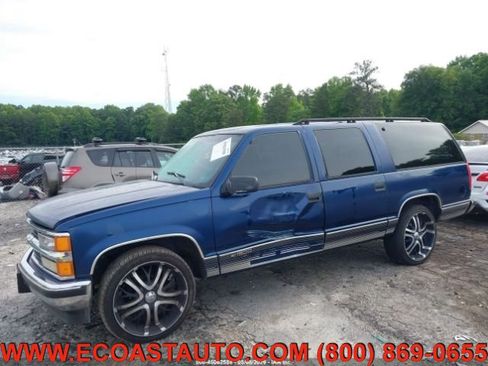 Used 1999 Chevrolet Suburban 2WD w/ Preferred Equipment Group 3 image 1