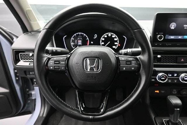 Used 2024 Honda Civic EX image 2