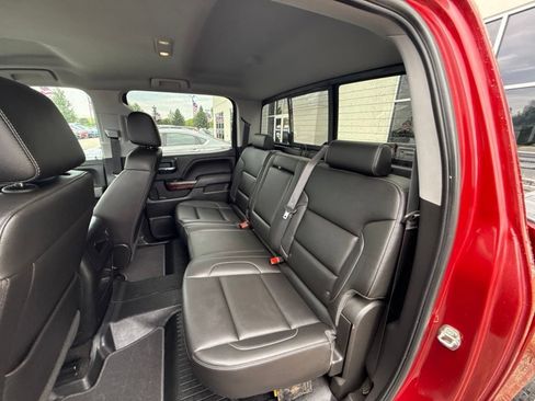 Used 2018 GMC Sierra 1500 SLT AWD/4WD image 16