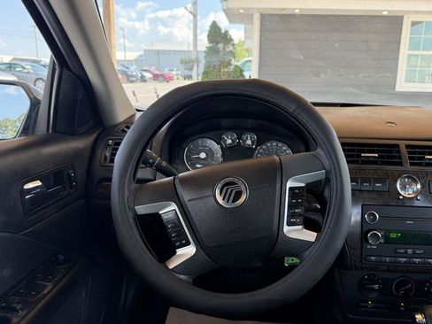 Used 2009 Mercury Milan FWD image 27