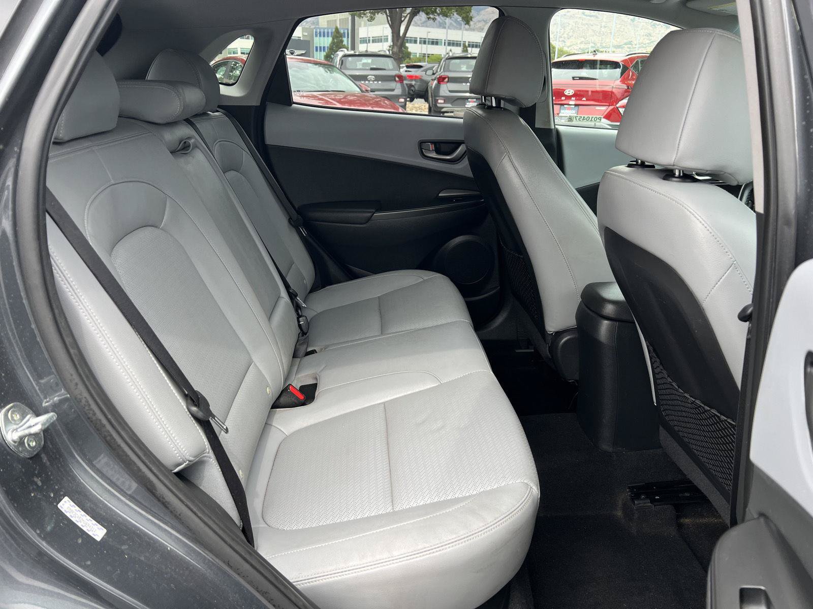 Used 2021 Hyundai Kona Limited AWD/4WD image 30