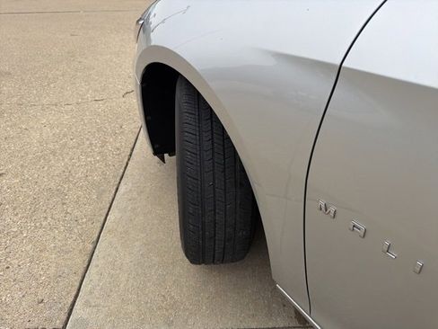 Used 2019 Chevrolet Malibu LS w/ LPO, Convenience Package 1 image 19