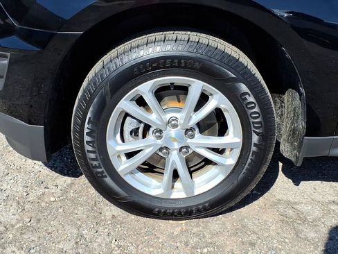Used 2017 Chevrolet Equinox LS AWD/4WD image 9