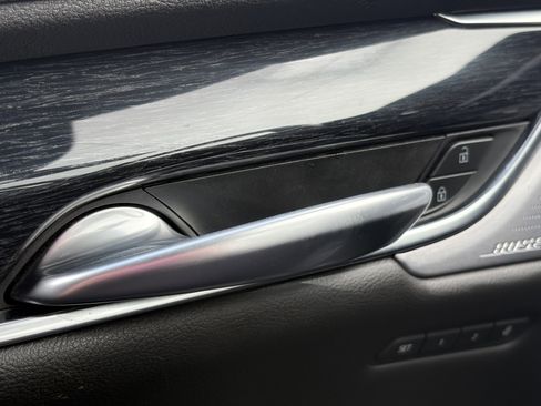 Certified 2023 Cadillac XT5 Premium Luxury image 28