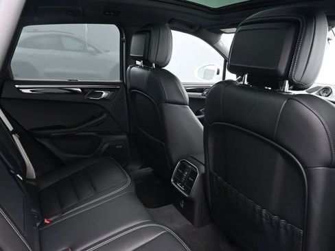 Used 2026 Porsche Macan S image 7