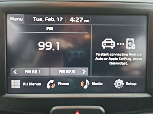 Used 2023 Kia Soul LX image 13