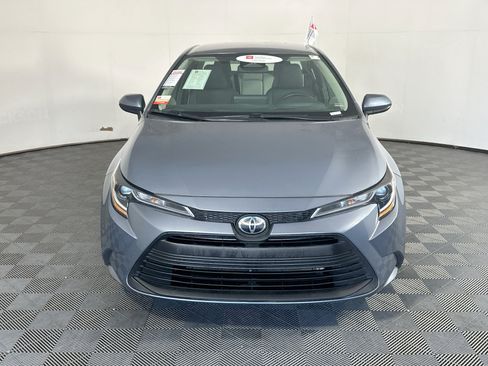 Used 2023 Toyota Corolla LE FWD image 8