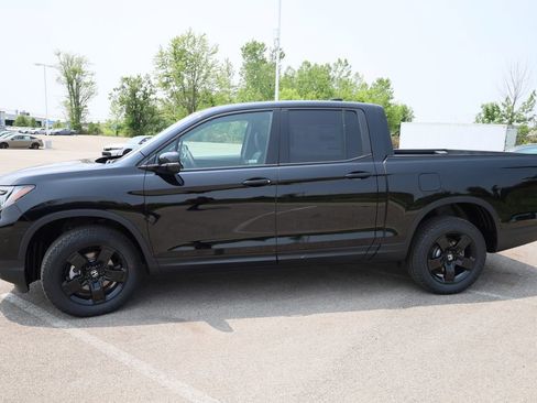 New 2026 Honda Ridgeline Black Edition image 9
