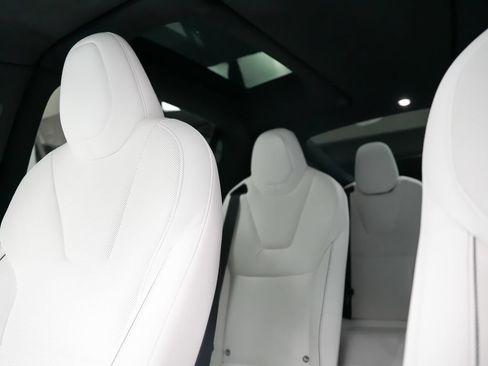 Used 2022 Tesla Model X Plaid AWD/4WD image 35