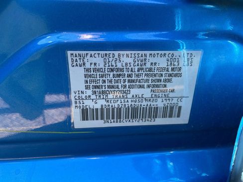 Used 2025 Nissan Sentra SV image 28