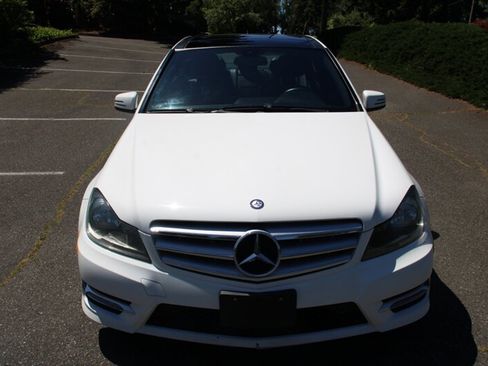 Used 2013 Mercedes-Benz C 300 4MATIC Sedan image 10