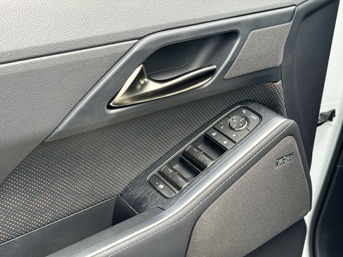 Certified 2024 Lexus GX 550 w/ Cold Area Package AWD/4WD image 20