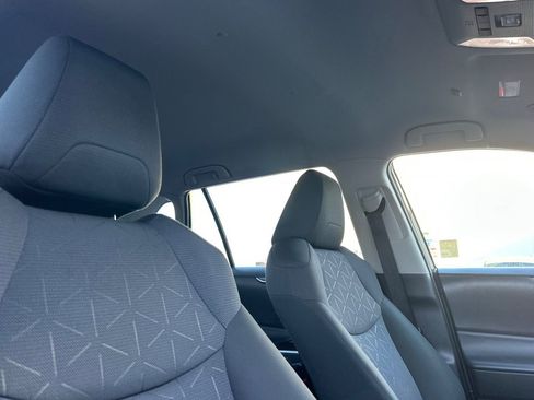 Used 2023 Toyota RAV4 XLE image 19