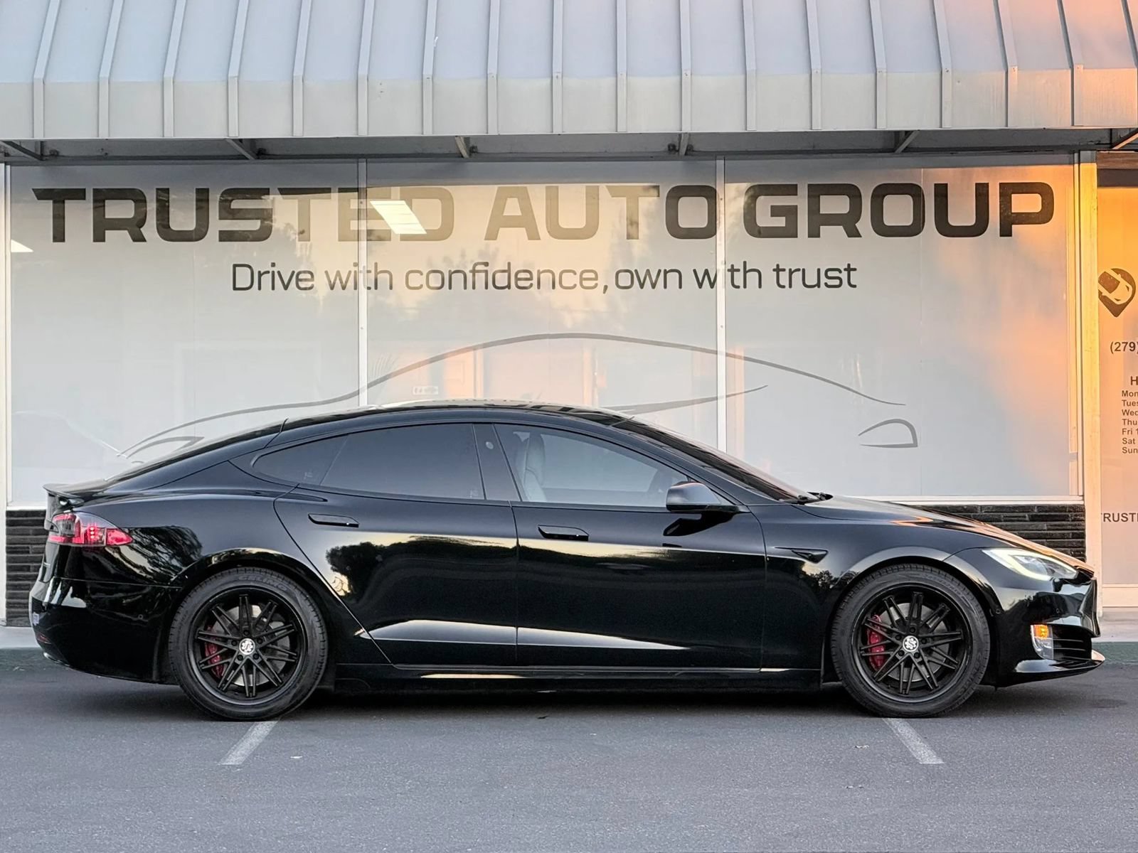 Used 2019 Tesla Model S 100D AWD/4WD image 5