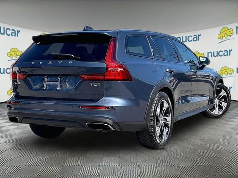 Used 2020 Volvo V60 T5 Cross Country w/ Protection Package AWD/4WD image 6