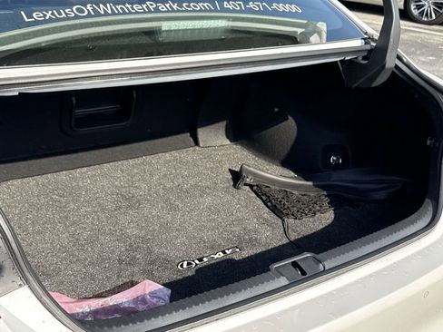 Used 2025 Lexus ES 350 w/ Premium Package image 13