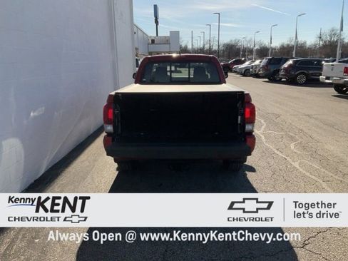 Used 2019 Toyota Tacoma SR w/ SX Package image 7