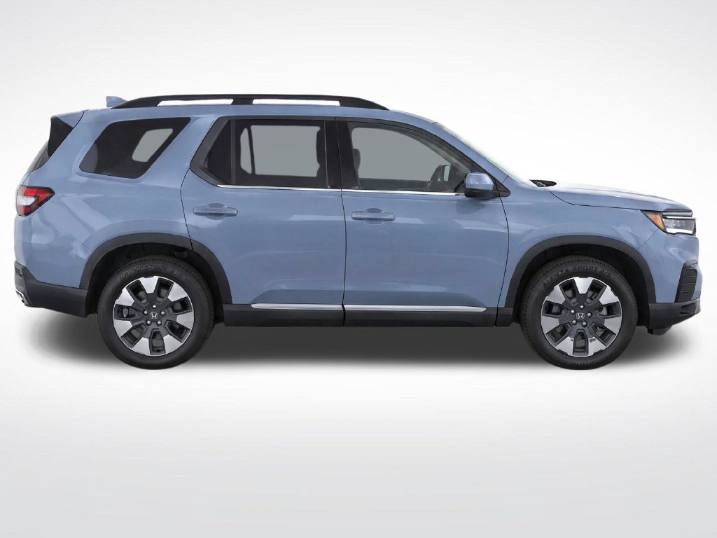 Used 2026 Honda Pilot Elite image 8