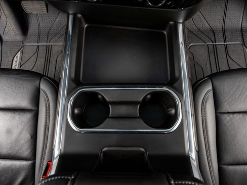 Used 2024 Chevrolet Silverado 2500 LTZ w/ LTZ Plus Package image 28