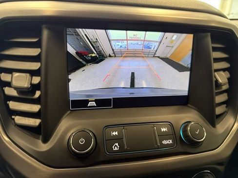 Used 2023 GMC Acadia AT4 AWD/4WD image 3