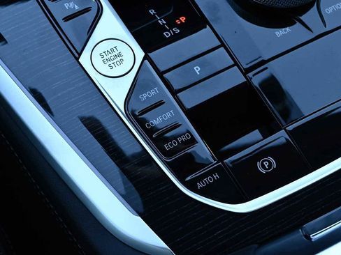 New 2026 BMW X5 sDrive40i w/ M Sport Package image 17