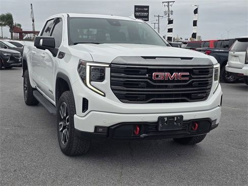 Used 2023 GMC Sierra 1500 AT4 w/ AT4 Premium Package image 3