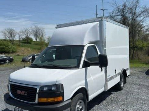 New 2025 GMC Savana 3500 w/ Power Convenience Package image 2