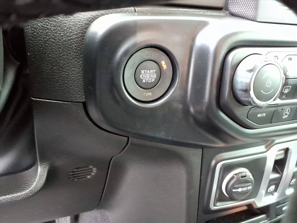 Used 2022 Jeep Wrangler Sport AWD/4WD image 25