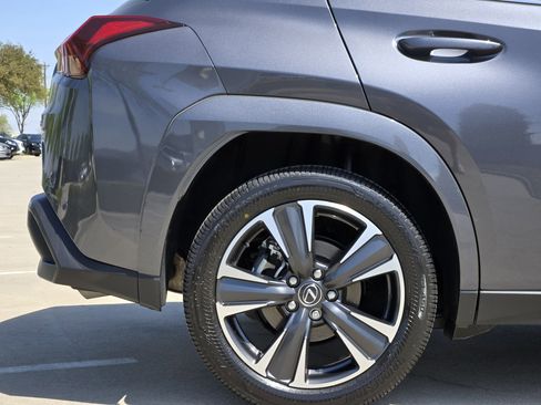 Used 2025 Lexus UX 300h FWD w/ Accessory Package (Z1) image 7