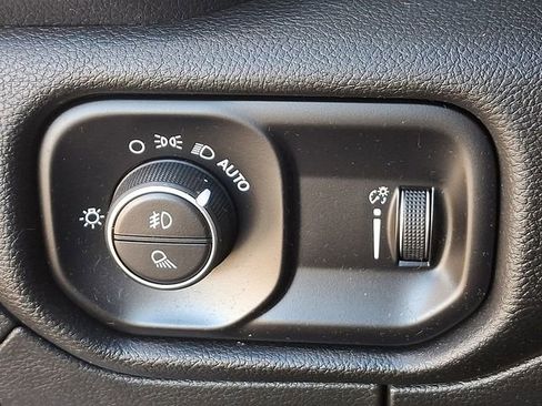 Used 2023 RAM 1500 Big Horn image 27