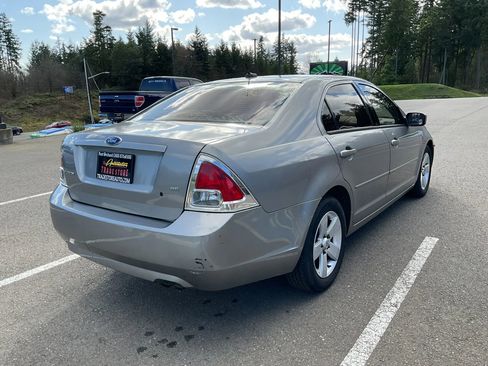 Used 2009 Ford Fusion SE FWD image 5
