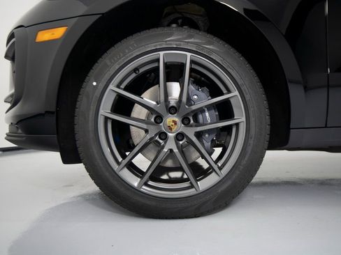 New 2026 Porsche Macan Turbo image 14