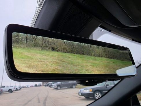 New 2025 Jeep Grand Cherokee Limited w/ Luxury Tech Group II image 42