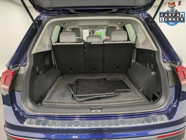 Used 2022 Volkswagen Tiguan SE AWD/4WD image 25